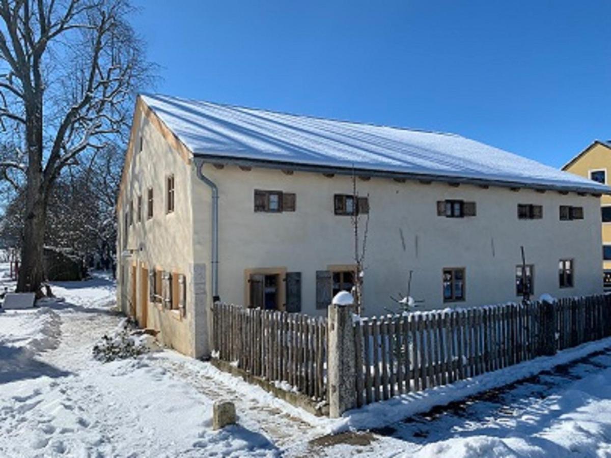 Ferienhaus Villa Kunnibunt Burgsalach エクステリア 写真