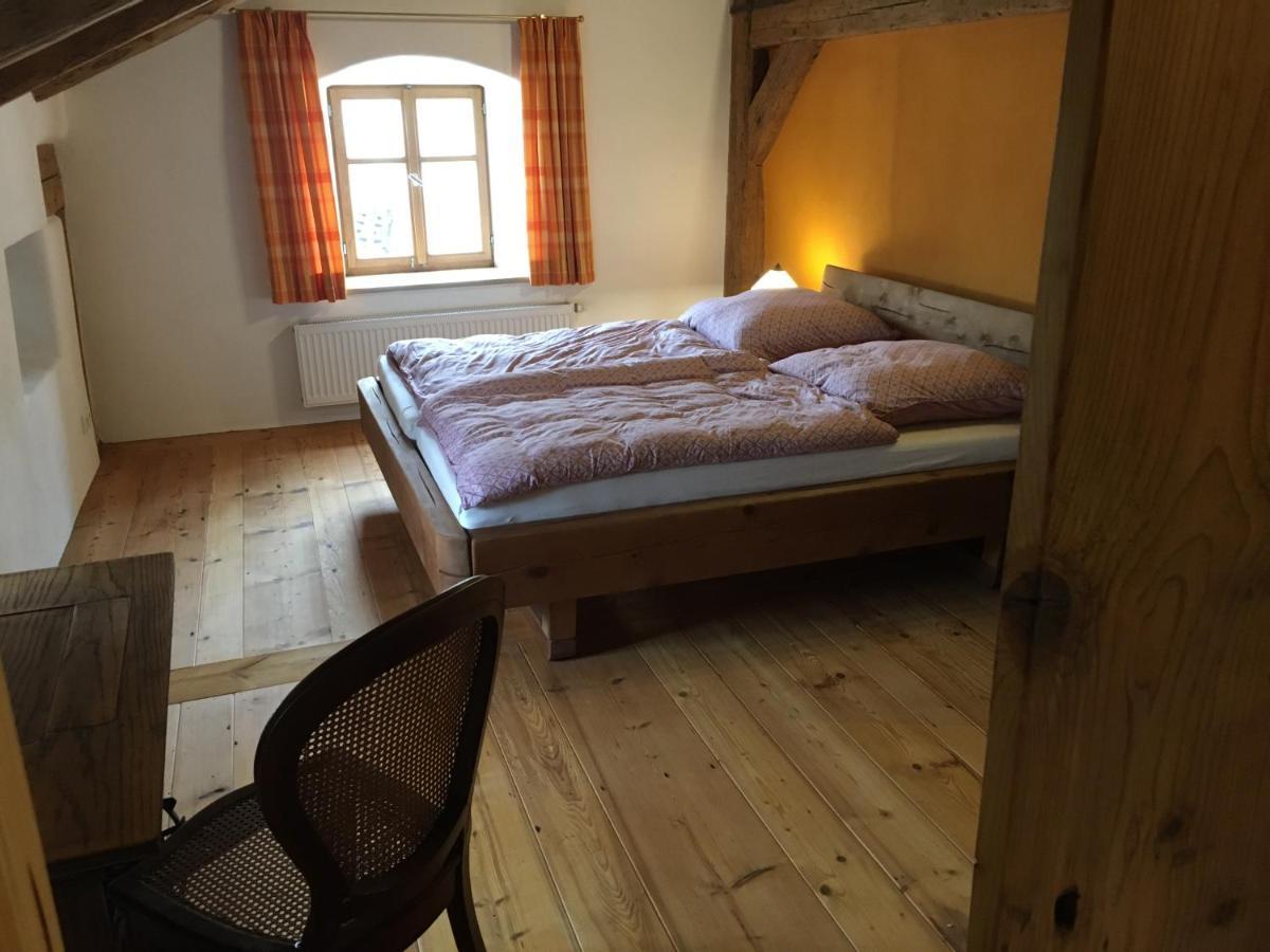 Ferienhaus Villa Kunnibunt Burgsalach エクステリア 写真