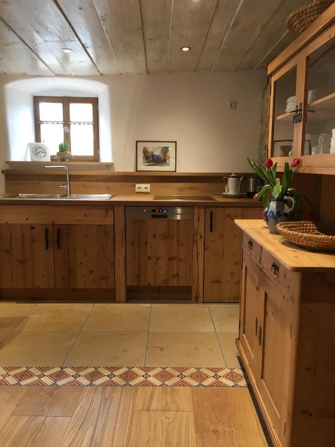Ferienhaus Villa Kunnibunt Burgsalach エクステリア 写真
