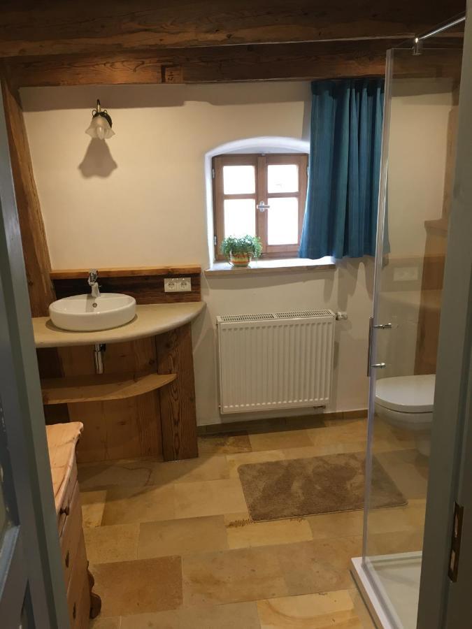 Ferienhaus Villa Kunnibunt Burgsalach エクステリア 写真